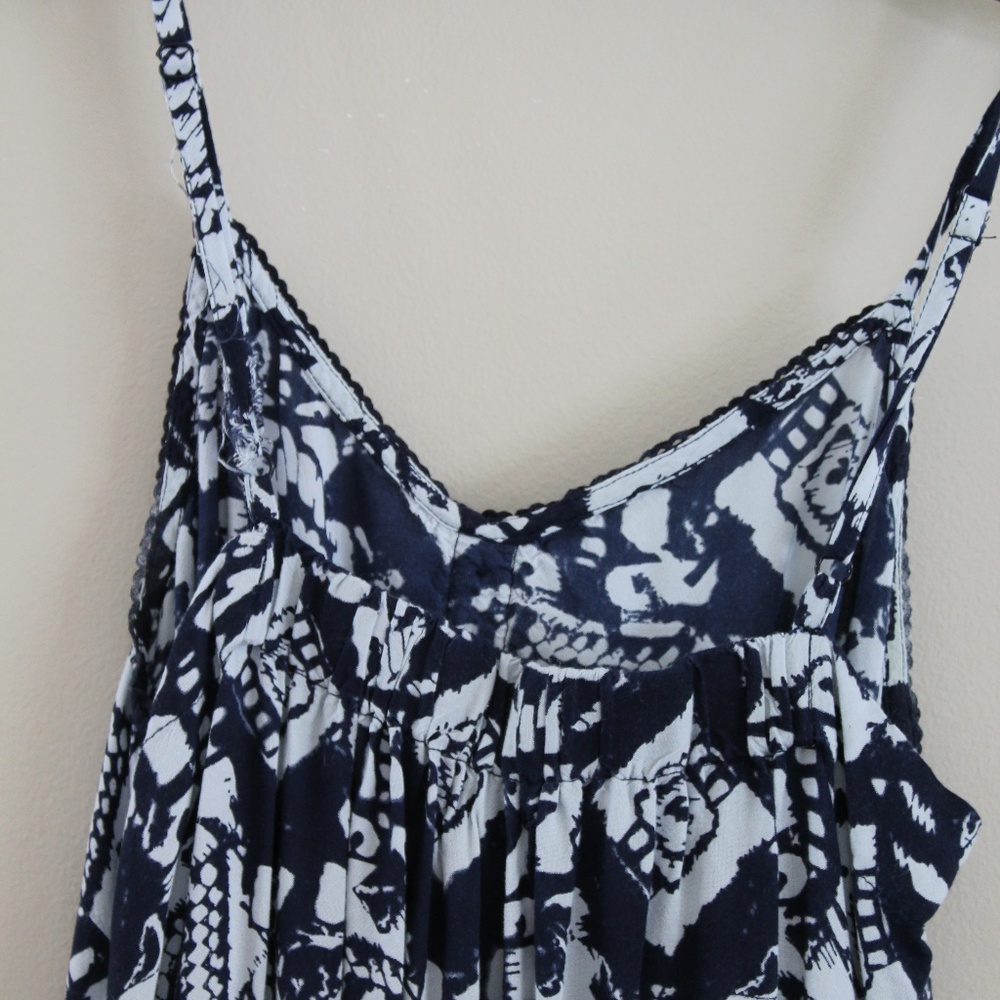Pattern Romper - Picture 2 of 5